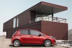 Toyota Yaris 2012 года